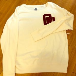 Old navy sweatshirt NWT